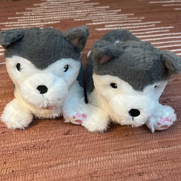 Aerie Fuzzy Puppy Holiday Slippers Women’s Size 8 - Picture 2 of 6